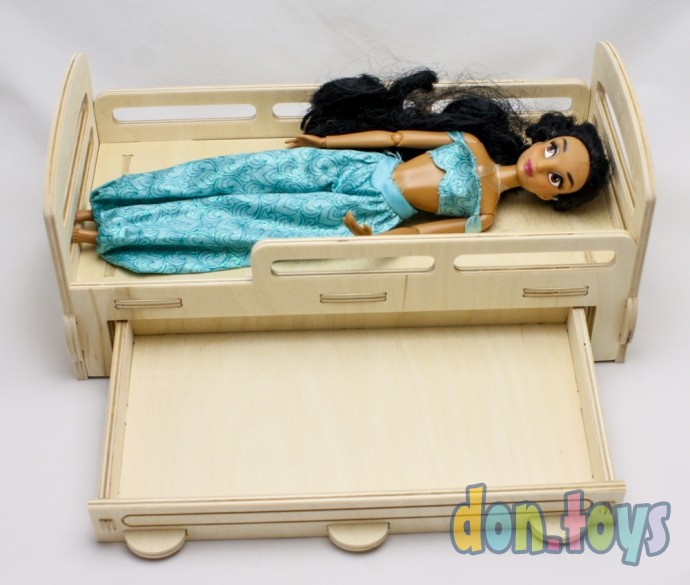 Деревянная кроватка для кукол типа Барби с выдвижным ящиком, фото 21