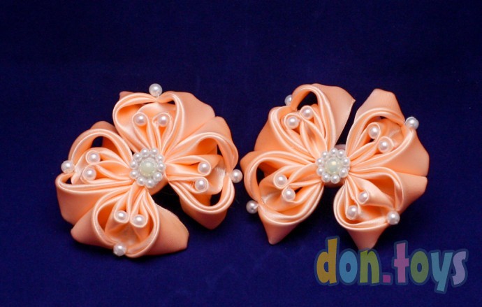 Резиночки для волос Оранжевые цветочки с бусинами с серединкой из бусин, 2 шт., фото 1