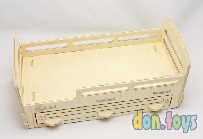 Деревянная кроватка для кукол типа Барби с выдвижным ящиком, фото 2