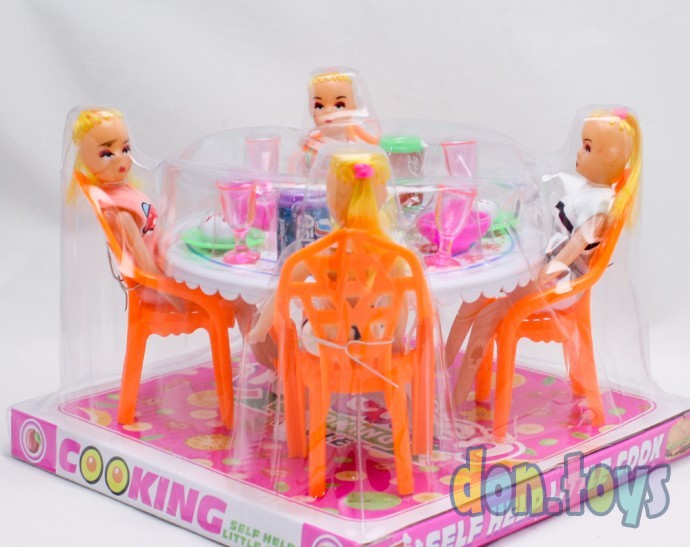 Кухонный столик для кукол, стулья, посуда, 4 куклы, фото 2
