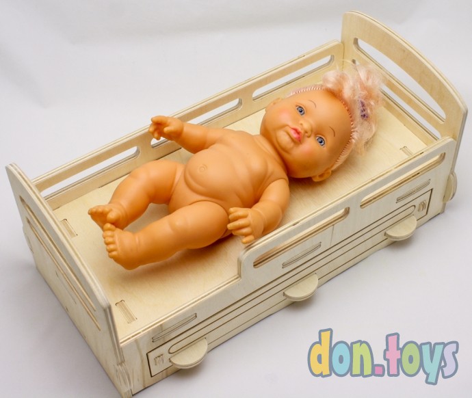 Деревянная кроватка для кукол типа Барби с выдвижным ящиком, фото 16
