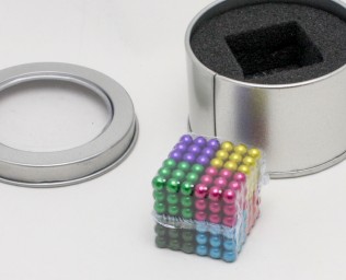 ​Магнитный неокуб цветной из магнитных шариков, 216 шт.